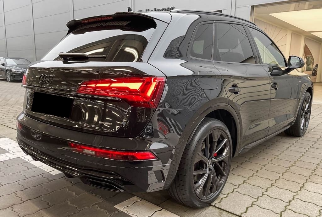 AUDI Q5 55 TFSI e QUATTRO S-TRONIC S-LINE | německé předváděcí auto | na dovoz | benzínový plug-in hybrid | quattro | ihned k předání | super cena | nákup online na AUTOiBUY.com |